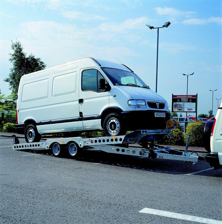 Ifor Williams Trailers, transport voitures et autres remorques jusqu’a 3500kg.