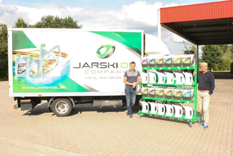L'ambition de Jarski Oil est de faire du garagiste un expert en huile