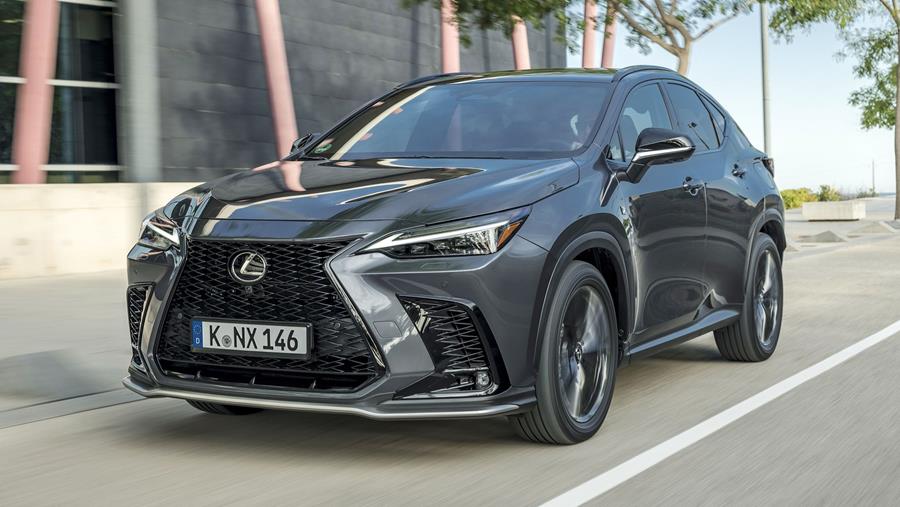 Rijtest Lexus NX 450h+