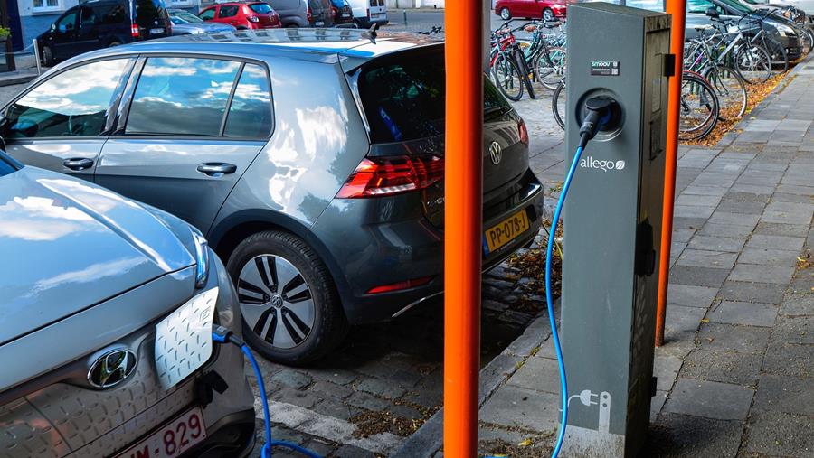 La technologie de recharge de la VUB peut rendre la conduite électrique plus efficace