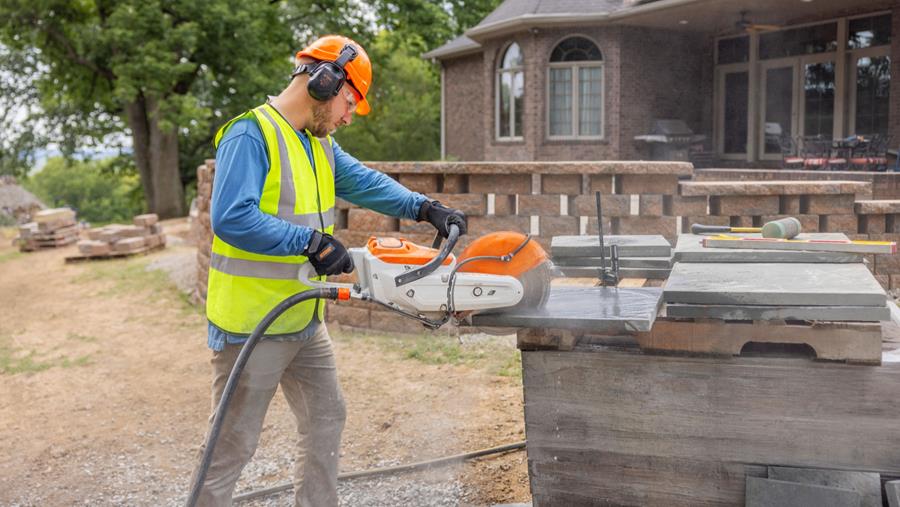 Toename van het aandeel accuproducten in verkoop van STIHL