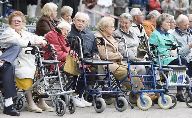 Ouderen haken af door te dure zorg