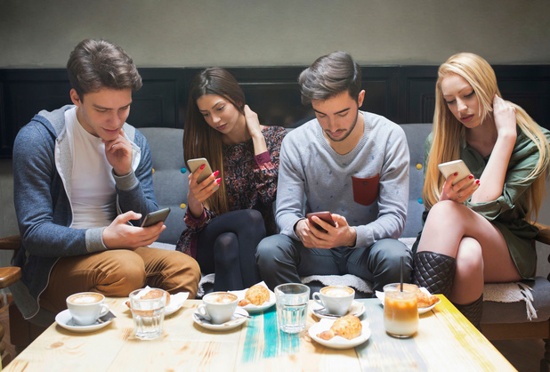 Prominente exostose op de squama occipitalis bij smartphonegebruikers